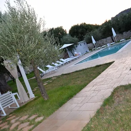Masseria Fragnale فندق مبيت وإفطار 2*
