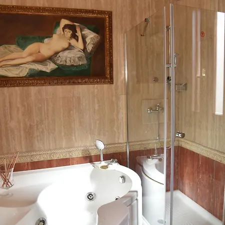 לינה וארוחת בוקר Masseria Fragnale 4*