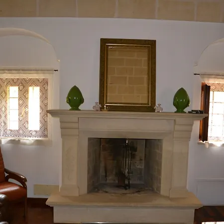 Masseria Fragnale לינה וארוחת בוקר פאסאנו