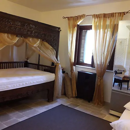 Masseria Fragnale לינה וארוחת בוקר