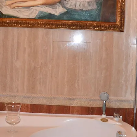 לינה וארוחת בוקר Masseria Fragnale 4*