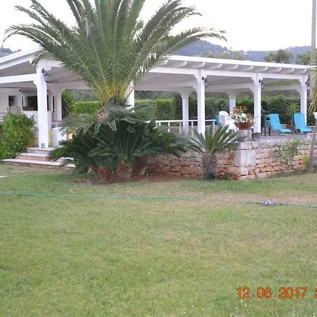 Masseria Fragnale לינה וארוחת בוקר